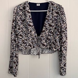 NEVERWORN flowery Aritzia/Sunday Best top, size S